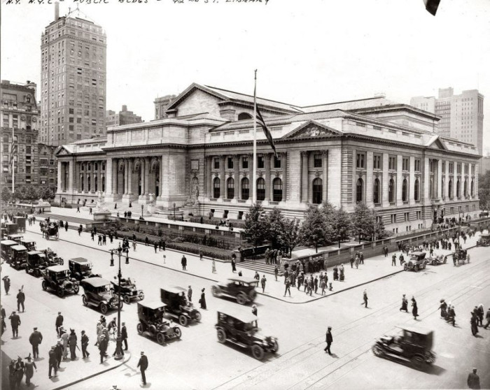 18-The-New-York-Public-Library-New-York-1915