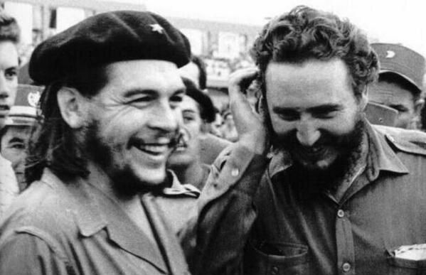 Che Guevara şi Fidel Castro