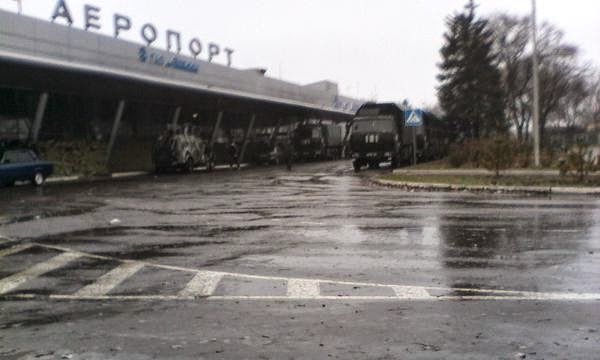 Massive Ukraine Army buildup at Mariupol Airport 4