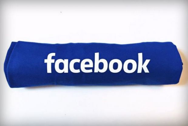 observi diferenta facebook si a schimbat logo ul pentru prima data dupa 10 ani cum arata acum size1