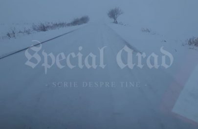 Mii de vieți sunt puse în pericol din cauza drumurilor. Consiliul Județean aruncă „pisica” în ograda firmei de deszăpezire. Patronul societății le-o aruncă înapoi