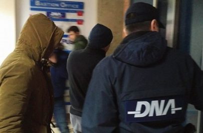 După mai multe percheziții și un maraton de audieri, procurorii DNA au decis reținerea a cinci arădeni cu nume și funcții importante
