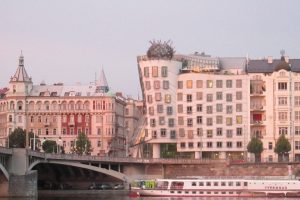 PRAGA