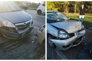 Pieton accidentat și coliziune frontală între două mașini în Grădiște