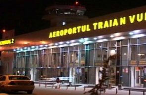 aeroportul timisoara noaptea 1 728x336