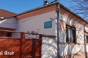 Casa cetateanului german acuzat ca ar fi violat doi copii de 13 si 16 ani la Lipova