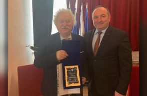 Gheorghe Schwartz desemnat Cetatean de onoare al orasului Targu Neamt