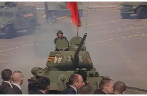 Analiză CNN - Parada de la Moscova, menită să etaleze forță, a dezvăluit în schimb slăbiciune