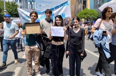 elevi-care-sustin-protestul-profesorilor