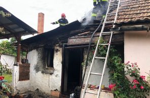 incendiu curtici