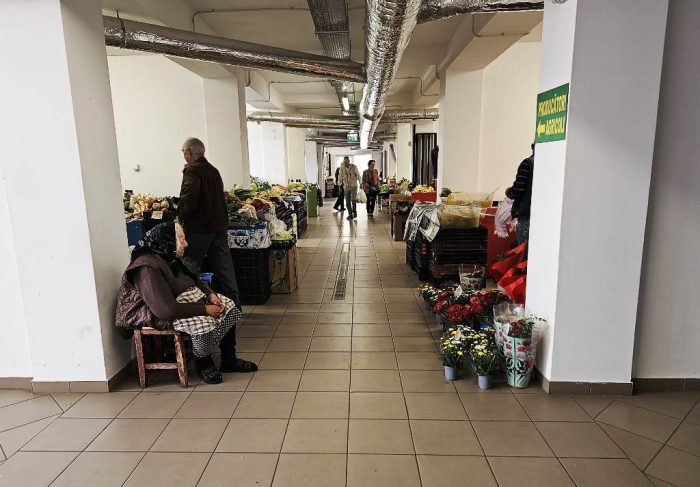 Piata Mare sambata