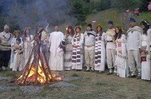 ceremonie sacra daca a focului