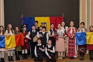 Sceneta În drum spre Marea Unire, interpretată de elevii arădeni și actrița Giorgiana Elena Popan