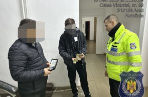 două portofele Targul de Craciun politisti locali