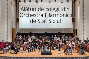 Artiștii Filarmonicii Arad, solidari cu colegii din Orchestra Filarmonicii de Stat din Sibiu