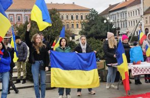 Ucraina steaguri 2 ani razboi