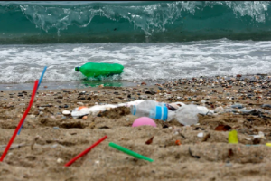 poluare plastic
