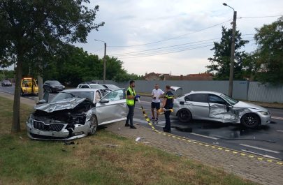 Cinci victime, dintre care doi copii, în urma unui accident rutier în apropierea Ștrandului Neptun 2