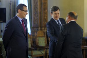 SATURAT VICTOR PONTA CRIN ANTONESCU