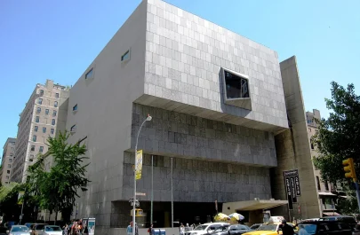 1280px-Whitney_Museum_of_American_Art