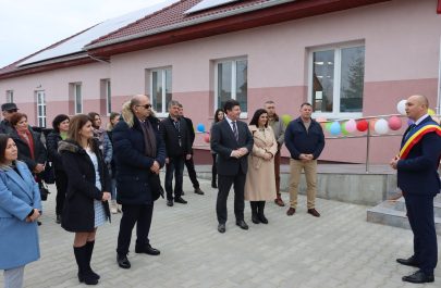 inaugurare școală macea
