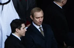 Jude Law - Vladimir Putin - The Wizard of Kremlin