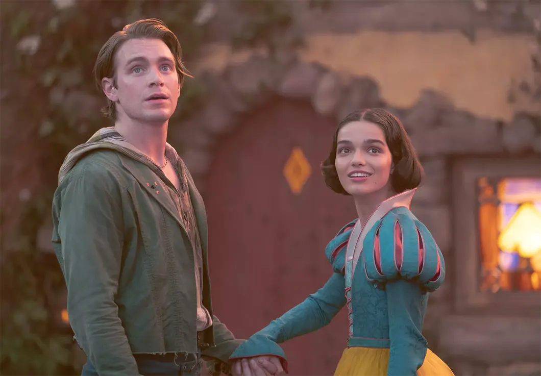 Rachel Zegler Snow White - Albă ca Zăpada 