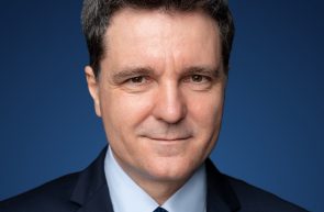 Nicusor Dan alegeri