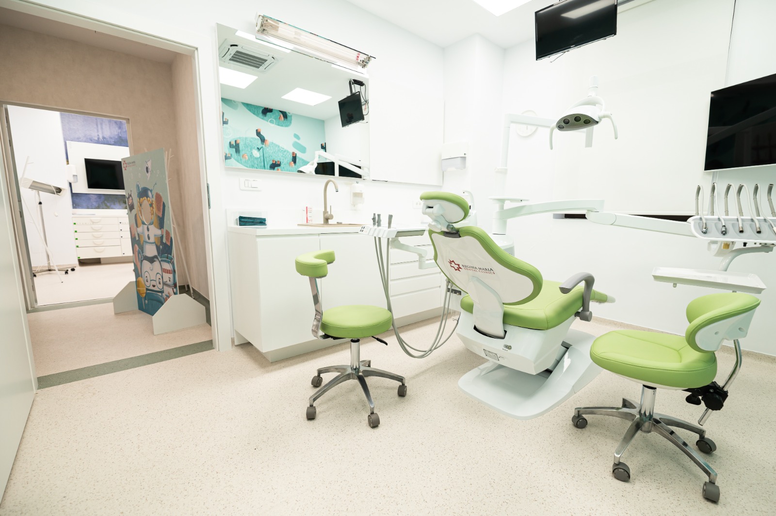 REGINA MARIA inaugurează oficial policlinica din Arad (6)