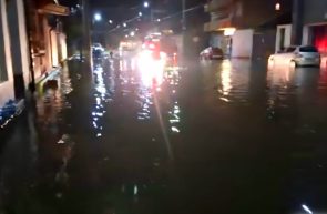 PLOILE TORENTIALE SI INUNDATIILE DIN ARAD