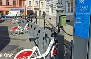 Astăzi este Ziua Mondială a Bicicletelor. Cum funcționează serviciul de bike-sharing la Arad