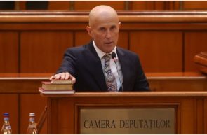 Deputatul AUR Mugur Mihăescu