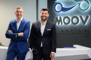 MOOV LEASING