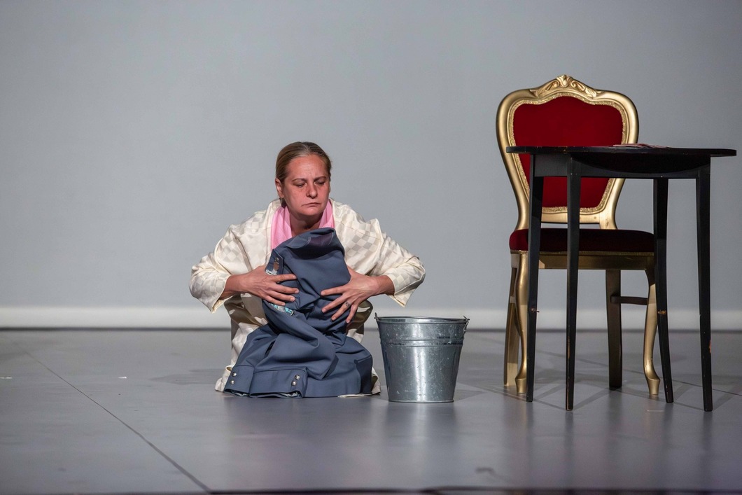 premieră Teatrul Clasic Ioan Slavici Înainte de potop sau Noi să fim sănătoși (3)