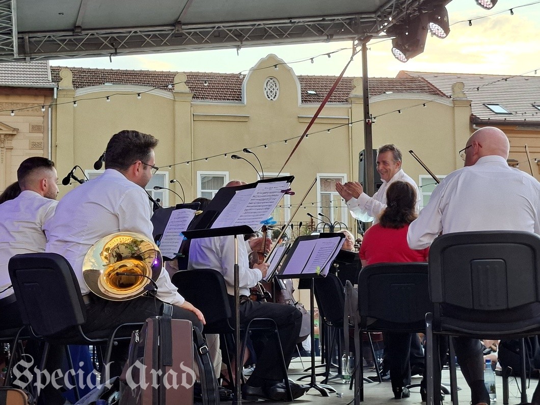 Gala Strauss 200 Piața Catedralei Arad (5)