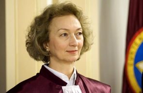 Simina Tănăsescu CCR