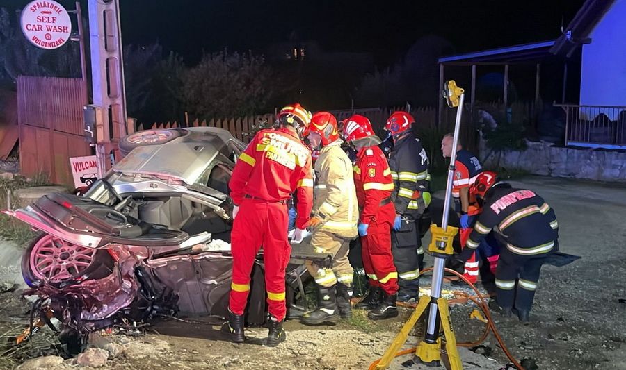 Tânăr de 27 de ani decedat într-un accident, femeie de 26 de ani grav rănită