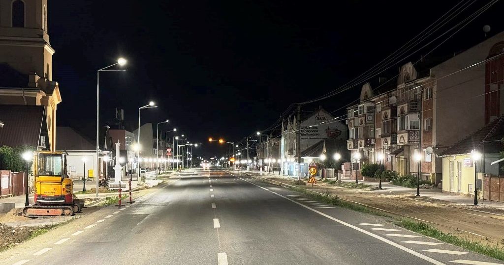 Semafor activ de luni în cea mai aglomerată intersecție! Descoperă detalii despre noua schimbare în trafic.
