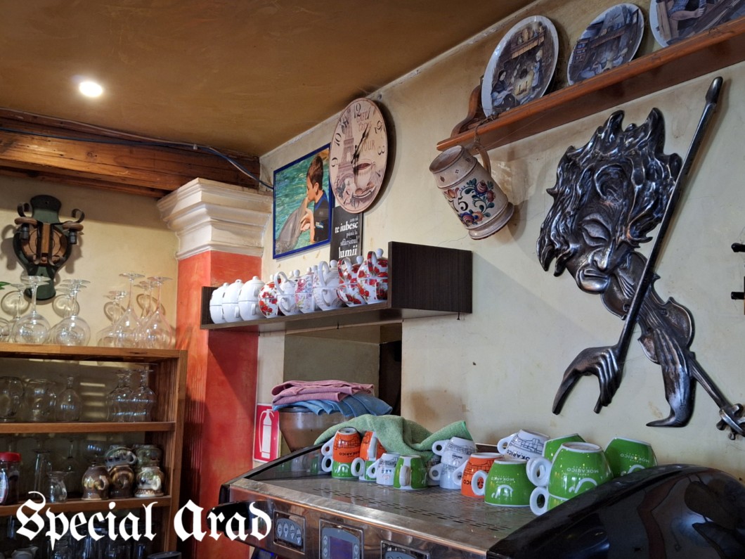 Boeme Cafe (2)