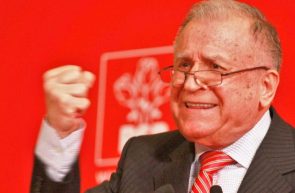 Fantoma lui Ion Iliescu
