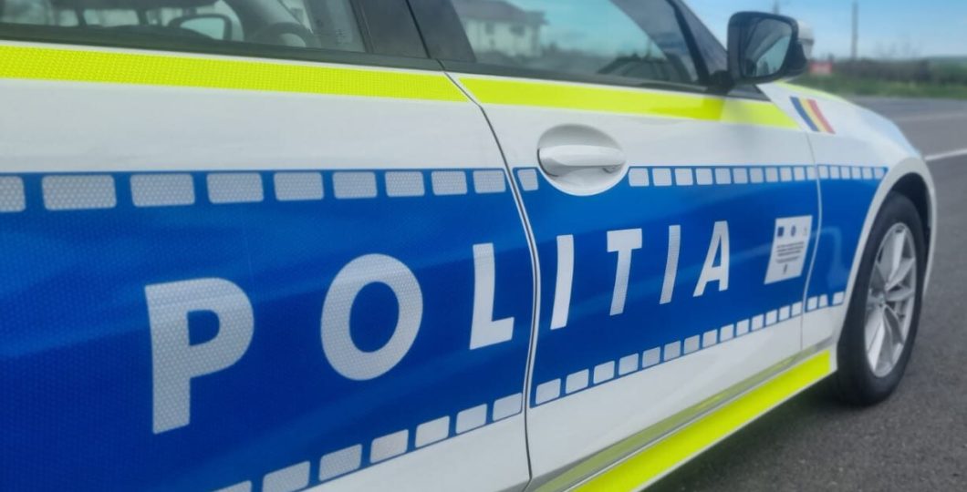 Elev de 17 ani din București, arestat după amenințări cu atacuri armate asupra a peste 400 de instituții, inclusiv Arad