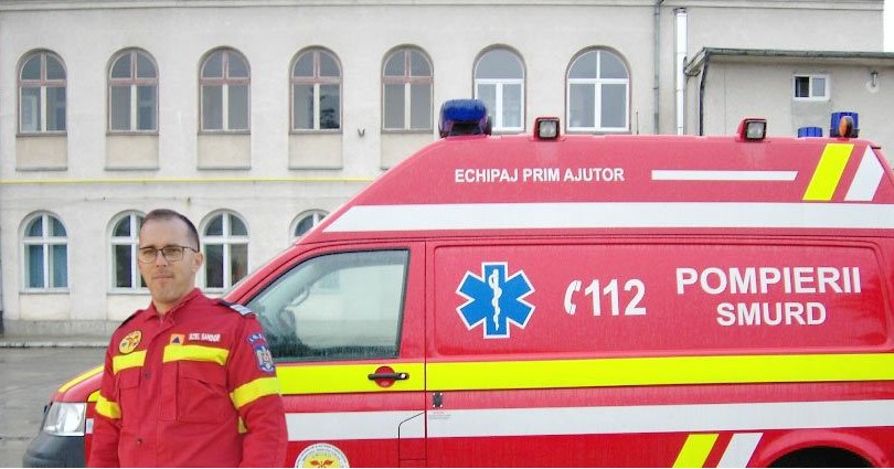 Pompierul Szel Sandor Salvează un Bărbat de 50 de Ani pe Aeroportul din Frankfurt