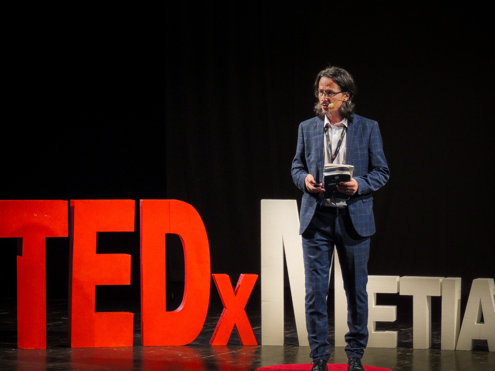 Cristi Danileț - TEDx Arad