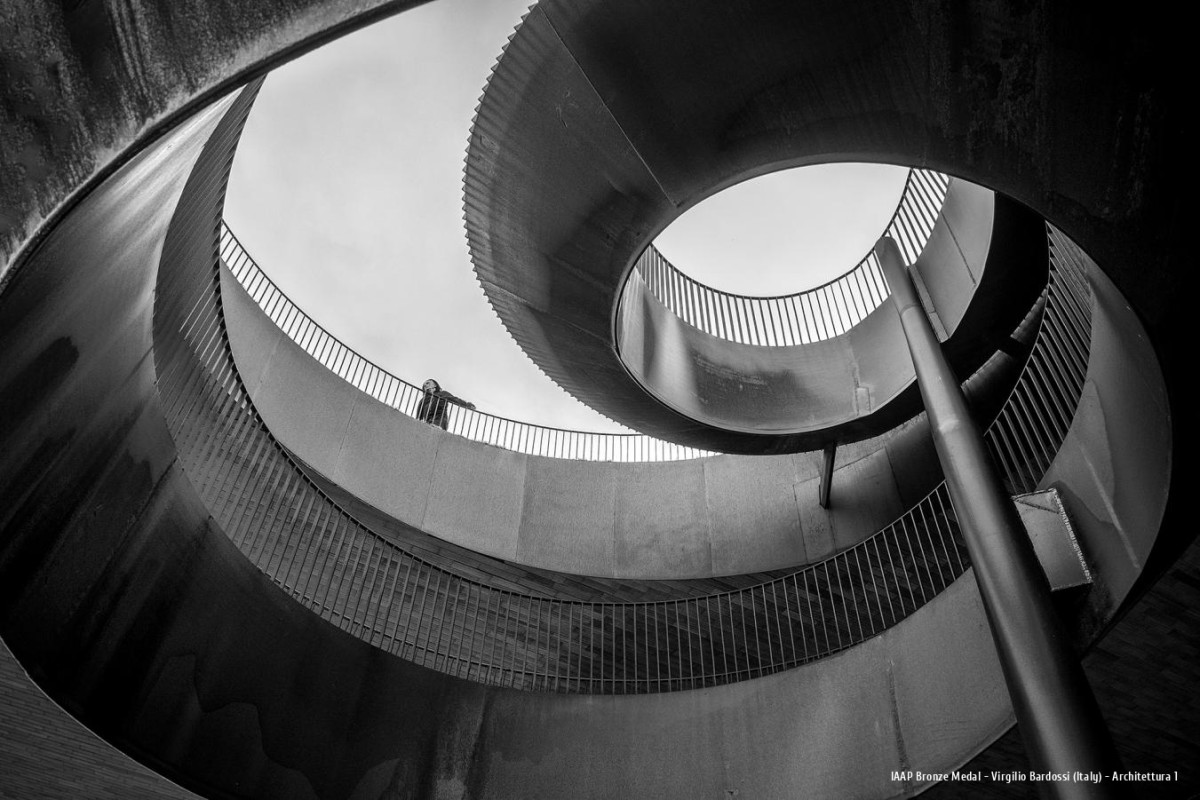 Ars Fotografica 2025 IAAP Bronze Medal: Virgilio Bardossi (Italy) - Architettura 1