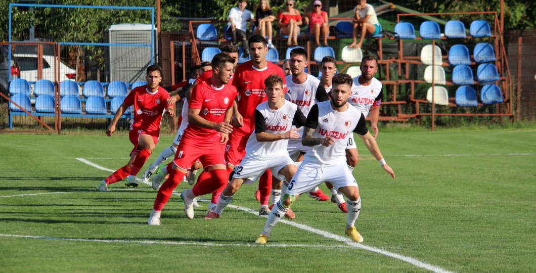Unirea Sântana triumfă la Viitorul Arad și își menține recordul perfect în deplasare! Află detalii despre derby-ul arădean din liga a treia!