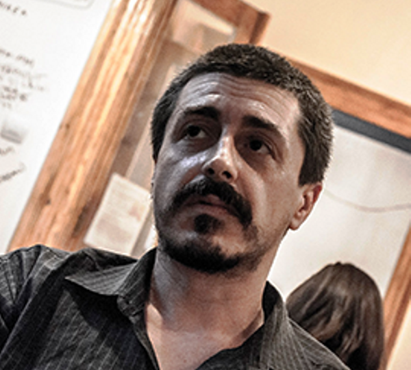 La doar 50 de ani, poetul arădean T.S. Khasis a lăsat lumea mai săracă