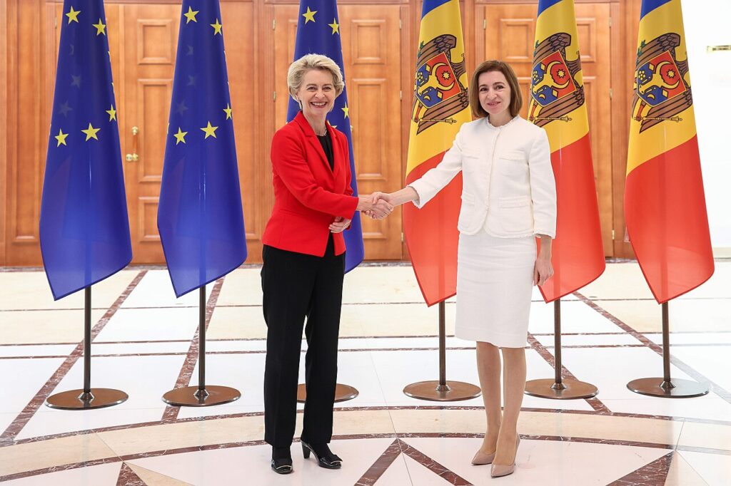 Ursula von der Leyen and Maia Sandu in Chisinau 2022 P059377 957165 1024x682 1