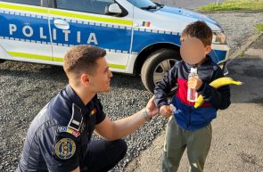 copil politist salvat 2