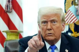 Trump Departamentul de război