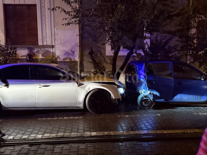 4 masini lovite str dornei 3
